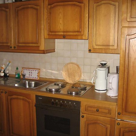 Beim Christal Apartment ไรท์อิมวิงเคอ ภายนอก รูปภาพ